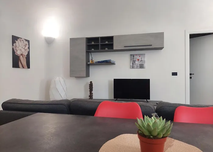 Novi Outlet Apartment Novi Ligure